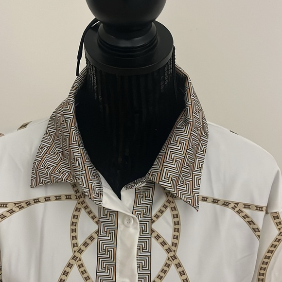 Ivory printed design blouse - Picture 2 of 3